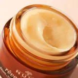 Набор Nuxe Glow Essentials сухое масло Huile Prodigieuse Or 50 мл бальзам для губ 15 г масло для душа 100 мл и косметичка — фото 7