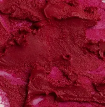 Помада для губ Rougj+ Creamy Full Color кремовая, оттенок 05 - Vivid Red
