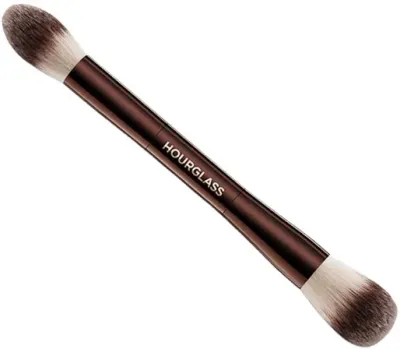 Двусторонняя кисть для макияжа Hourglass Ambient Lighting Edit Brush