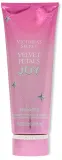 Victoria's Secret Velvet Petals Joy лосьон для тела парфюмированный с шиммером 236 мл, сияющий лосьон с мерцающими частицами — фото 1