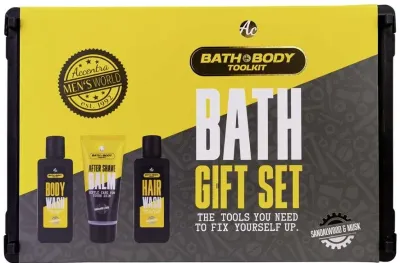 Набор Accentra Bath+Body Toolkit Bath Gift Set: средство для мытья тела 180 мл, бальзам после бритья 70 мл, средство для мытья волос 180 мл, аксессуар
