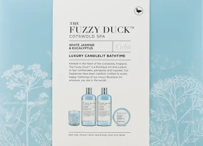 Baylis & Harding Baylis & Harding The Fuzzy Duck (sh/cr/300 мл + b/lot/50 мл + bath/soaks/300 мл + candle) * - Baylis and Harding The Fuzzy Duck White Jasmine and Eucalyptus подарочный набор: крем для душа, пена для ванны, лосьон для рук и тела, ароматическая свеча