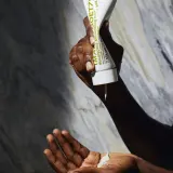 Бальзам для тела Malin+Goetz Eucalyptus Smoothing Body Gel, 220 мл — фото 4