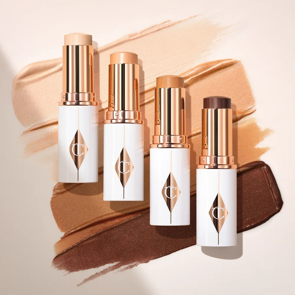 Макияж для лица Charlotte Tilbury Unreal Skin Sheer Glow Tint, 8 г, оттенок 7 Medium