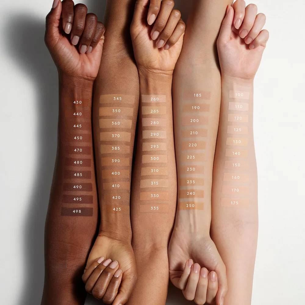 Долговременное тональное средство для лица Fenty Beauty Pro Filt'r Soft Matte Longwear Foundation, оттенок 220