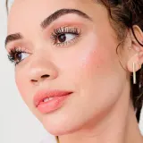 Румяна в золотисто-жемчужном оттенке Benefit Cosmetics Cookie, 8 г — фото 1