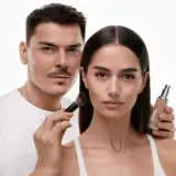 Натуральный жидкий тональный крем Makeup By Mario SurrealSkin Natural Finish Foundation, 30 мл, оттенок 8N — фото 2