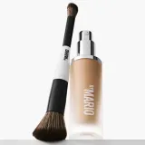 Натуральный жидкий тональный крем Makeup By Mario SurrealSkin Natural Finish Foundation, 30 мл, оттенок 8N — фото 3