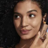 ESTEE LAUDER Futurist Brightening Skincealer Консилер 6 мл, оттенок 2.5C Light Medium — фото 4
