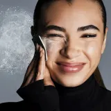 Макияж для лица "Сияние кожи" Make Up For Ever HD Skin Perfecting Loose Powder, 10 г, оттенок 0.1 Translucent — фото 2