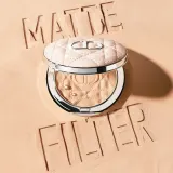 Пудрa для лица с эффектом размытия Dior Forever Nude Matte Filter, 9 г, оттенок 035 Medium Tan — фото 3