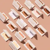 Пудра для лица, осветляющая + корректирующая Fenty Beauty Bright Fix, 8.5 г, оттенок 04 - Peach — фото 4