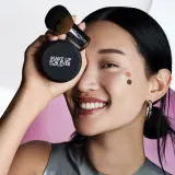 Макияж для лица - Крем-праймер "Сияние" Make Up For Ever HD Skin Perfecting Loose Powder, 0.1 Translucent, 4 г — фото 3