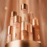 Румяна в жидкой форме Charlotte Tilbury Hollywood Flawless Filter, 30 мл, оттенок 5.5 Tan — фото 5