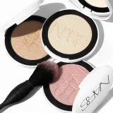 Розовый хайлайтер NARS Light Reflecting Luminizing Powder, 6 г, оттенок Electra — фото 3