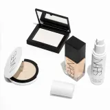 Розовый хайлайтер NARS Light Reflecting Luminizing Powder, 6 г, оттенок Electra — фото 4