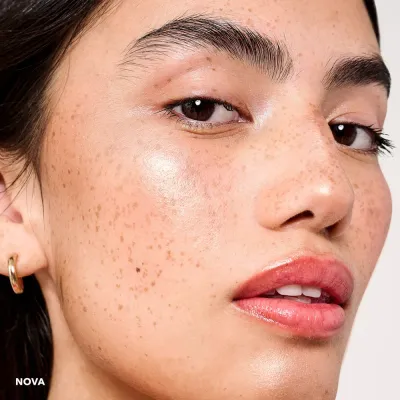 Румяна в порошке Benefit Cosmetics Glow-la-la, 3 г