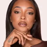 Двусторонний карандаш для губ Charlotte Tilbury Lip Cheat Contour Duo, 0.78 г, оттенок Medium — фото 4