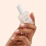 Manucurist Active Bright лак-уход для ногтей с осветляющим эффектом — фото 1