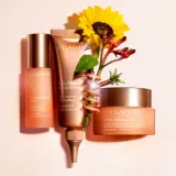 Clarins Extra-Firming укрепляющий крем для шеи и декольте, 75 мл — фото 3