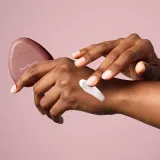 Увлажняющий крем для рук Rare Beauty Find Comfort Hydrating Hand Cream, 53 мл — фото 1