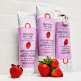 Пилинг для тела с AHA кислотами First Aid Beauty KP Body Scrub Strawberry, 56.7 г — фото 3
