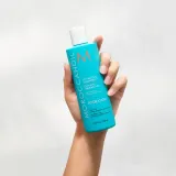 Шампунь Moroccanoil Hydrating Shampoo, 250 мл — фото 2