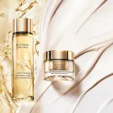 ESTEE LAUDER Re Nutriv Ultimate Diamond Age Reversal Lotion лосьон для лица 200 мл — фото 3