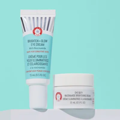 Светящийся крем для глаз с ниацинамидом First Aid Beauty Brigthen + Glow, 15 мл