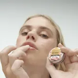 Увлажняющий уход за губами на 12 часов Sephora Collection Moisturizing Lip Butter, 10 г, оттенок Mango — фото 1