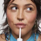 Блеск для губ с сухим увлажняющим маслом Odyssey Milk Makeup Odyssey Lip Oil Gloss, 6.5 мл, оттенок Explore — фото 3