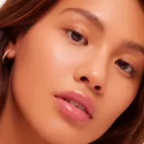 Увлажняющее окрашенное масло для губ Summer Fridays Lip oil Rêve, 4.5 мл, оттенок Midnight Berry — фото 4