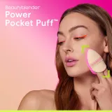 Двусторонняя треугольная кисть для пудры beautyblender Power Pocket Puff, 1 шт — фото 2