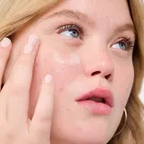 Матирующая база Benefit Cosmetics The POREfessional Matte Primer — фото 1