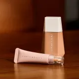 Крем-корректор для подсветки контура глаз Fenty Beauty Яркий фикс, 10 мл, оттенок Melon — фото 4