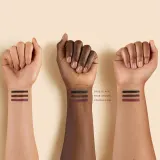 Гелевый эйелайнер Rare Beauty Perfect Strokes Gel Eyeliner, 0.25 г, оттенок True чёрный — фото 2