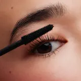 Удлиняющая тушь для ресниц Rem Beauty Flourishing, midnight чёрный, 6 мл — фото 1