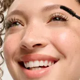 Тушь для ресниц, создающая эффект веера Benefit Cosmetics Fan Fest — фото 2