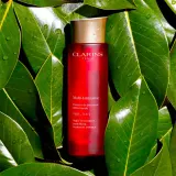 Clarins Super Restorative Эссенция для лица разглаживающая 200 мл — фото 1