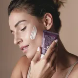 Sisley Black Rose Cream Mask маска для лица с чёрной розой придающая сияние 60 мл — фото 1