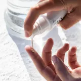 Korres YOGHURT тонирующий солнцезащитный крем для лица SPF30 40 мл — фото 1