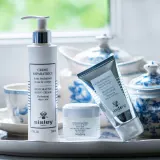 Sisley Restorative Hand Cream Крем для рук и ногтей увлажняющий 75 мл — фото 4