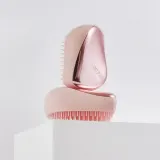 Набор косметики для волос "Шампунь и кондиционер" Tangle Teezer Compact Styler, Powder Puff – розовый — фото 3