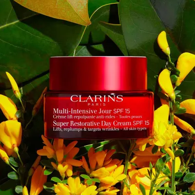 Clarins Super Restorative Крем для лица дневной SPF 15 50 мл