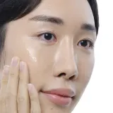 The Ordinary Alpha Arbutin 2% + HA сыворотка для выравнивания тона — фото 3