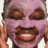 OLEHENRIKSEN Violet Ice Cold Plunge Pore очищающая детокс-маска для лица 90 г — фото 3