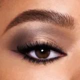 Charlotte Tilbury Easy Eye Palette мини-палетка матовых теней для век The Super Nudes 8,2 г — фото 2