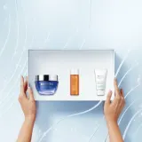 Biotherm Blue Therapy подарочный набор для лица и тела 50 мл + 50 мл + 30 мл — фото 1