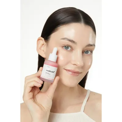 Medicube PDRN Pink Peptide Serum — сыворотка для лица с пептидами, 30 мл