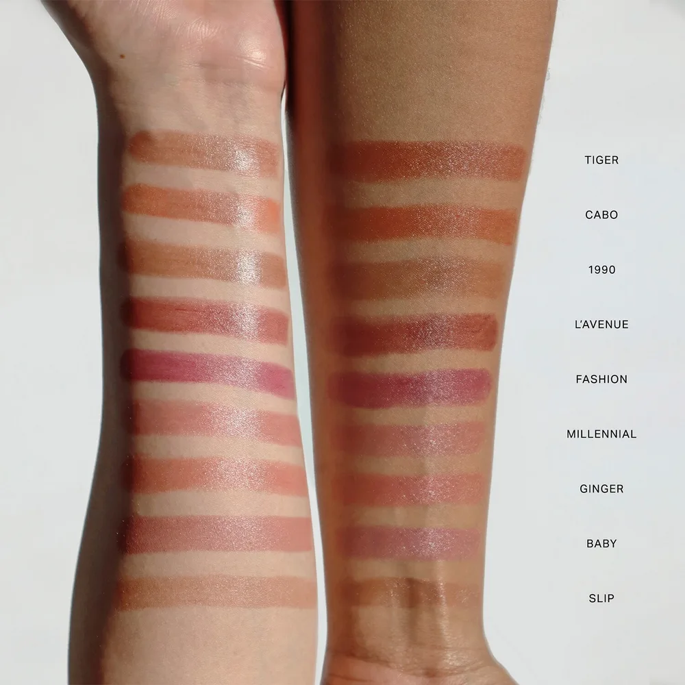 Merit Beauty Signature Lip Satin помада сатиновая, 3 г, оттенок Ginger
